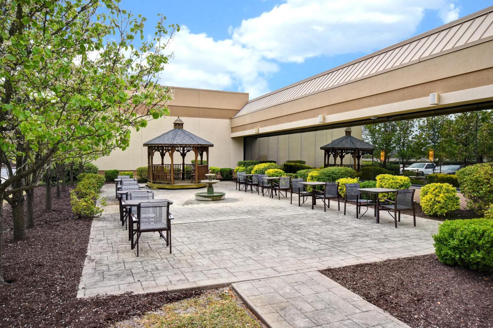 Doubletree By Hilton Augusta Hotel Exterior photo